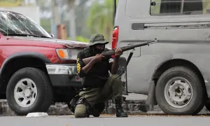 Hơn 10 thành viên băng đảng chết đuối khi tiếp tế đạn